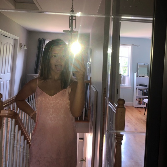 Meet your Posher, Kenza - Picture 1 of 1